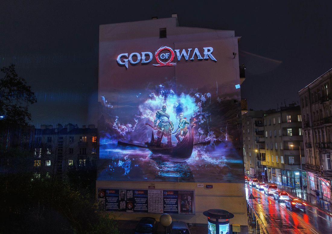 Werbemural mit Videomapping an der Wand Promotion des Spiels GOD OF WAR Tamka Warschau | God of War | Portfolio