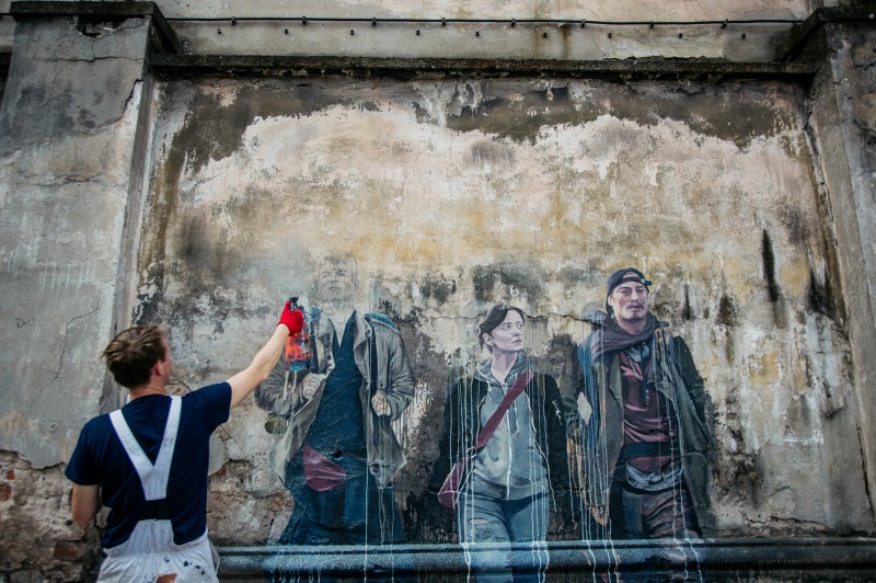  Ściana na Tytano Kraków mural reklamowy na zamówienie Netflix | The Rain  | Portfolio
