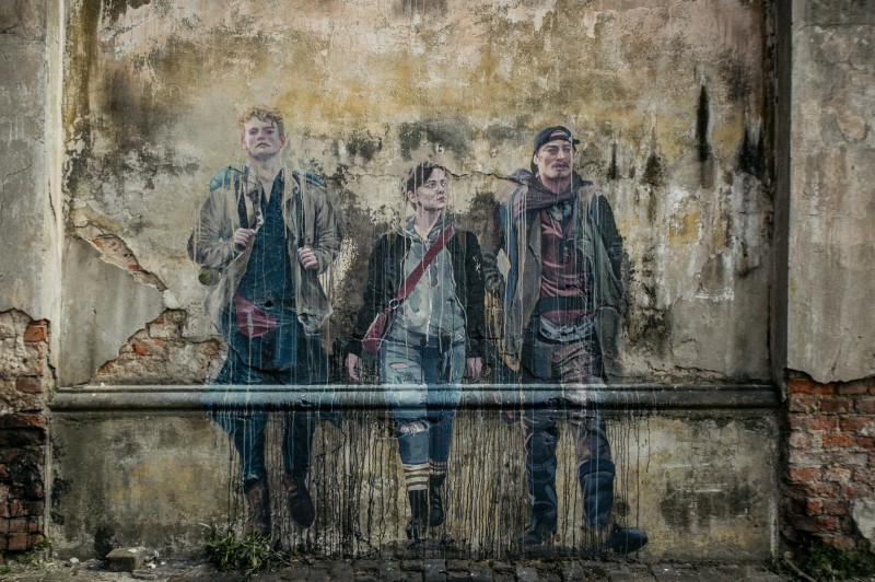 Bohaterowie serialu Netflix The Rain na ścianie Tytano Dolne Młyny | The Rain  | Portfolio