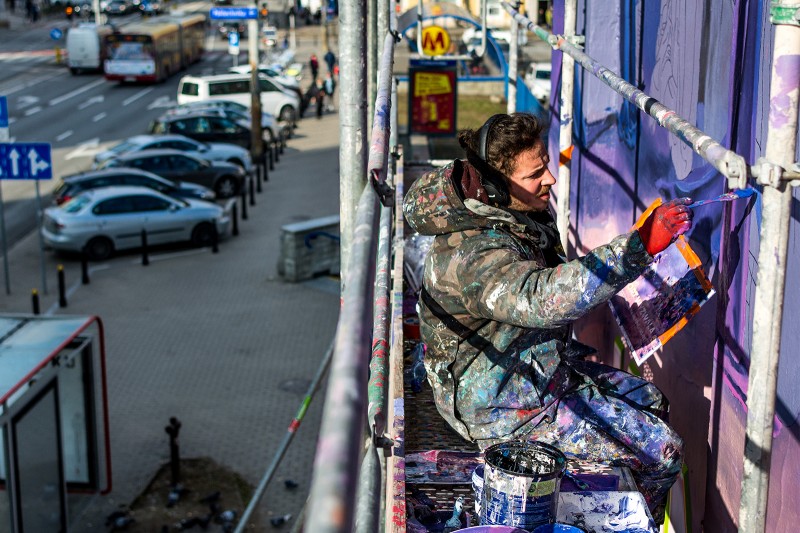 Hand-painted advertisement of Sloggi in Mokotow | Liberating true comfort | Portfolio