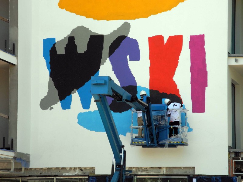 Jerzy Ficowski Dom Development Artystyczny Żoliborz | Artystyczny Żoliborz murale upamiętniające poetę Jerzego Ficowskiego | Portfolio