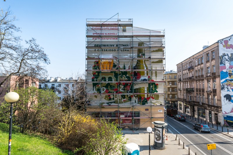 Malowanie muralu dla Pilsner Urquell na warszawskiej Tamce | Oryginalny pilzner z czeskiego Pilzna | Portfolio