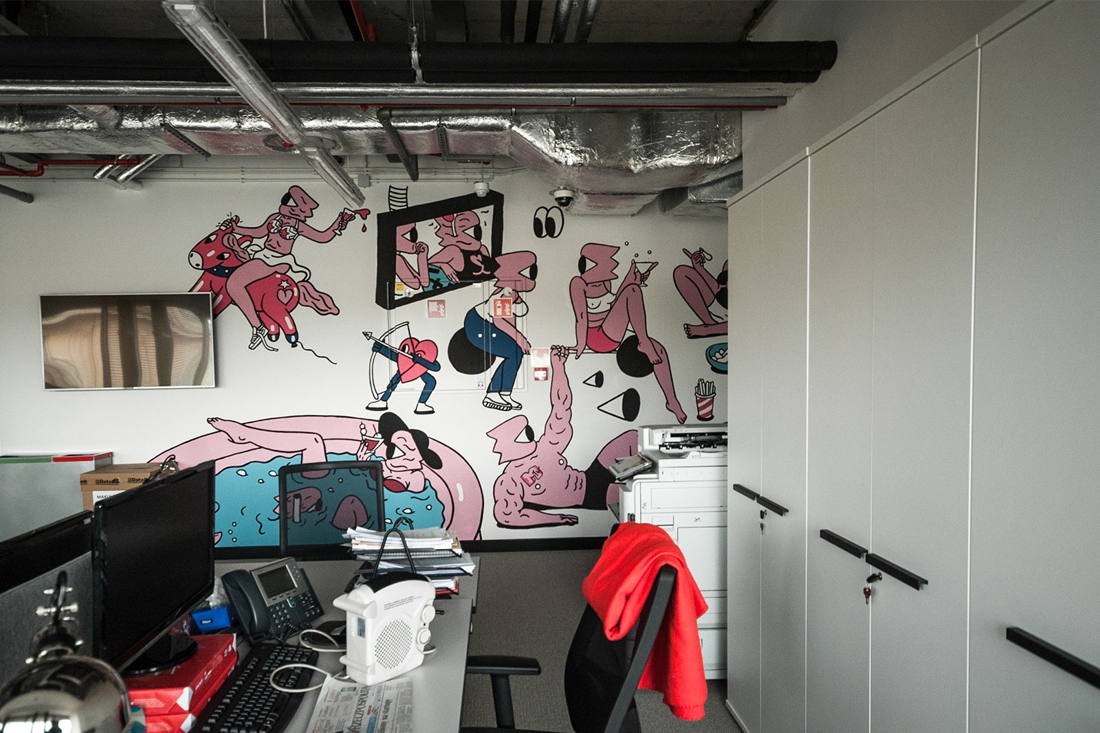 Malowidło ścienne w pomieszczeniach Viacom w Warszawie.jpg | Przestrzeń biurowa | Portfolio