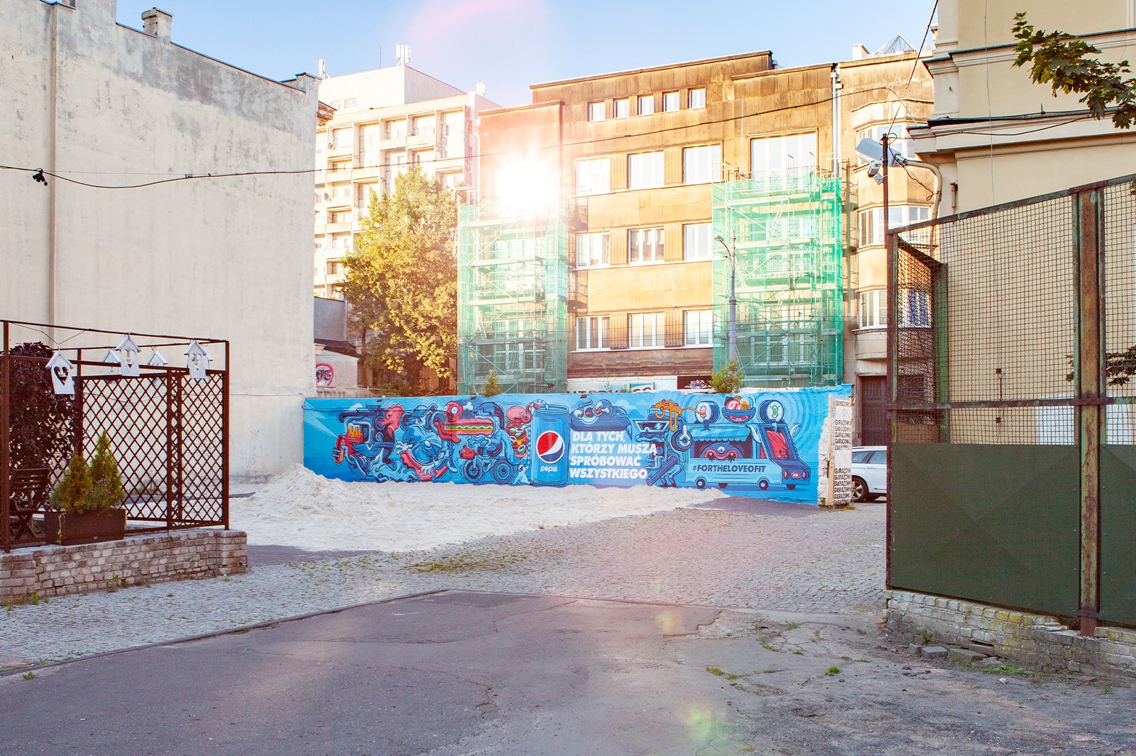 PepsiCo #fortheloveofit mural in Łodź | #FORTHELOVEOFIT | Portfolio