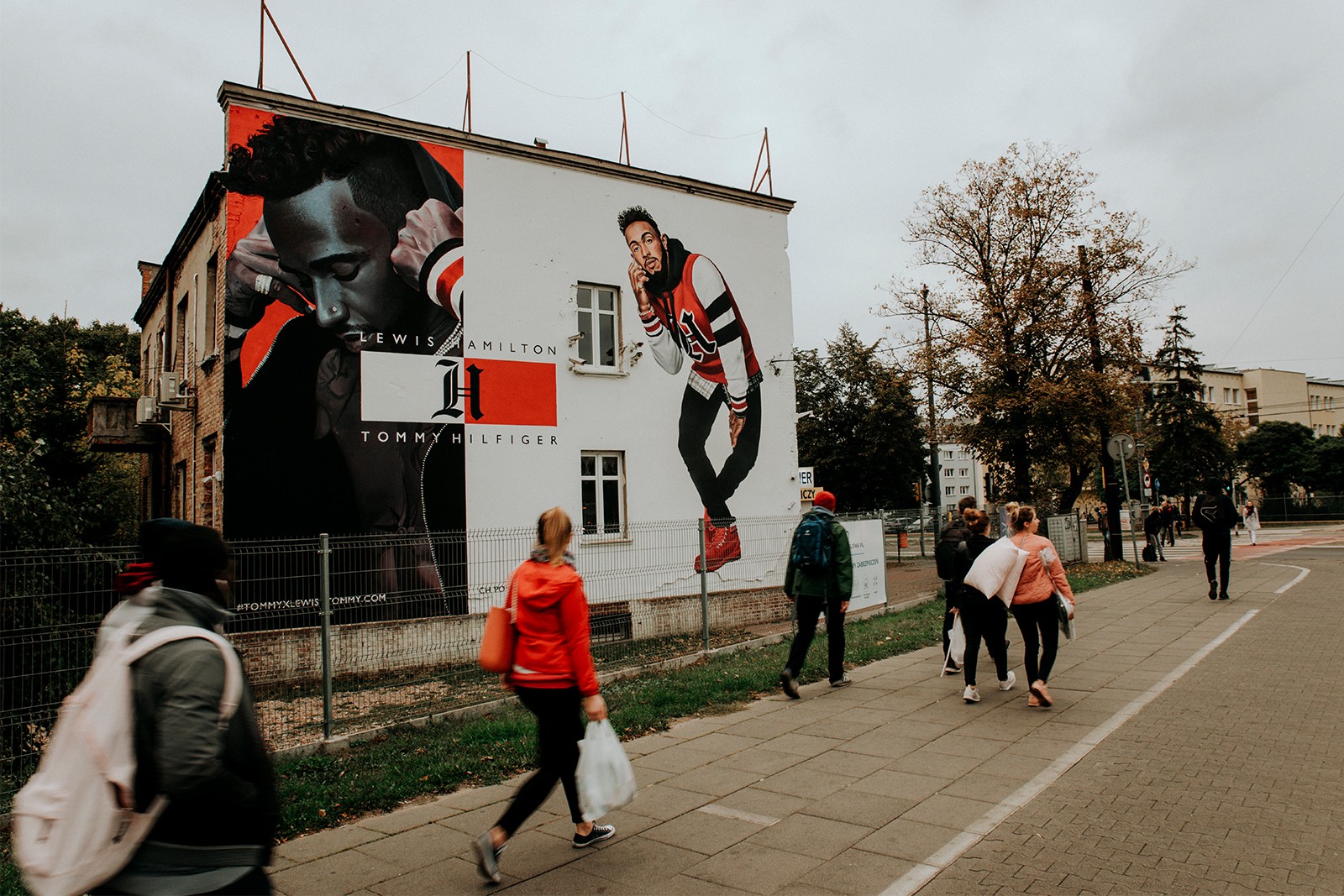 Mural TommyXLewis w Poznaniu Tommy Hilfiger | TommyXLewis | Portfolio