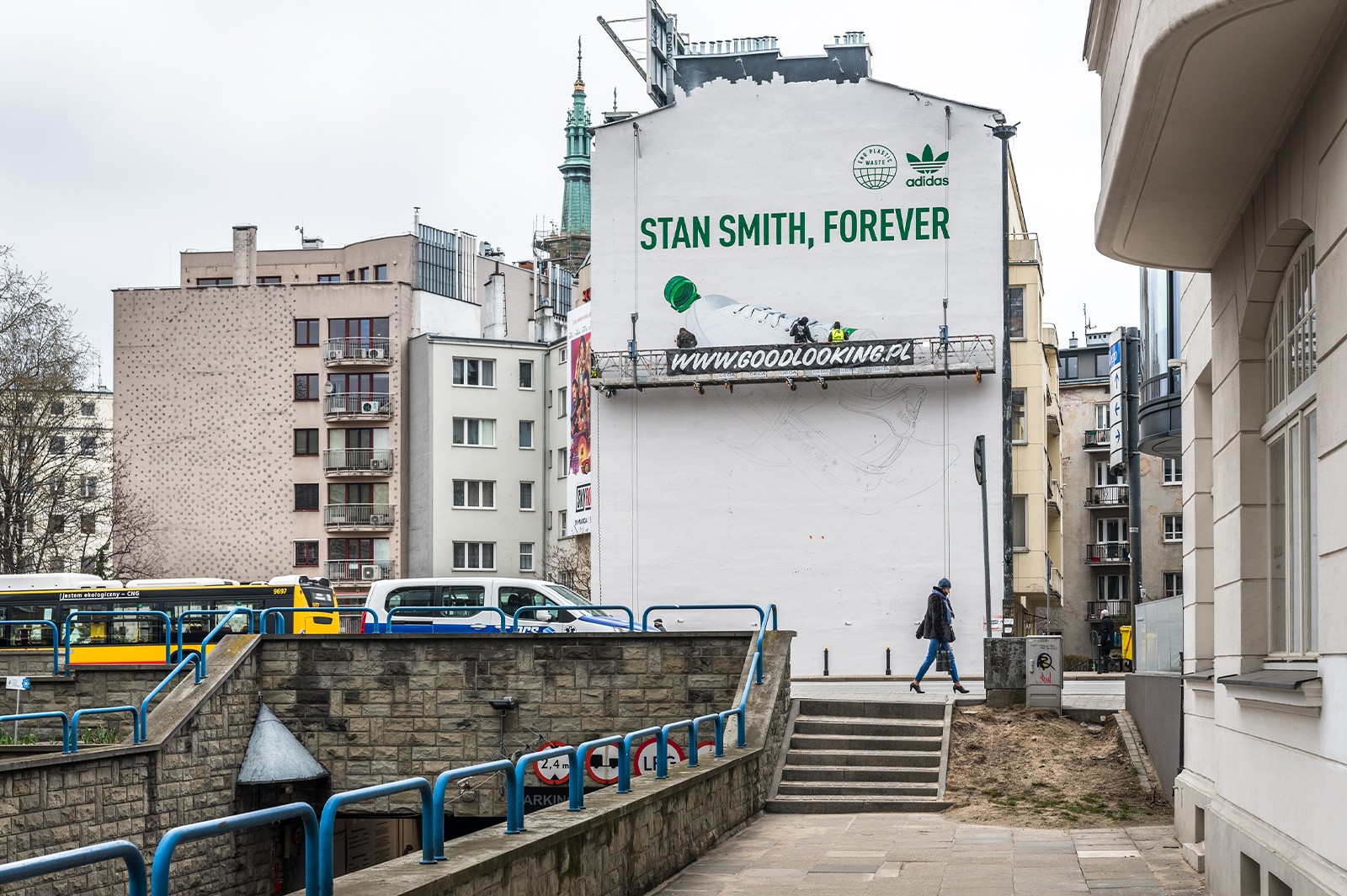 Mural artystyczny Stan Smith dla Adidas | STAN SMITH, FOREVER | Portfolio
