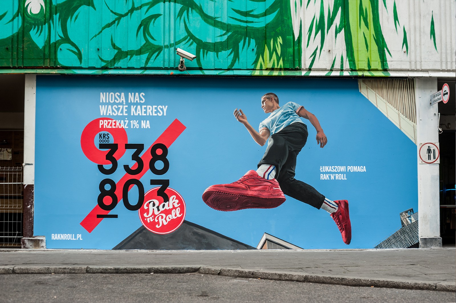 Artistic mural for in Warsaw Rak'n'Roll foudation | NIOSĄ NAS WASZE KAERESY! | Portfolio