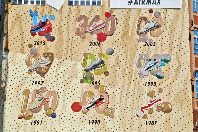 Mural Nike AirMax Day department store Bracia Jablkowscy in Warsaw | Airmax Day | Portfolio