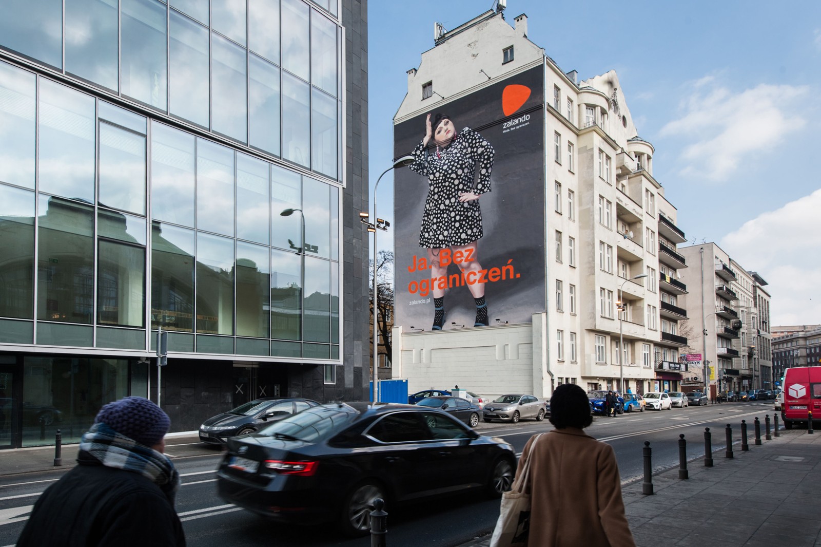Mural kampanii reklamowej Ja.Bez ograniczeń dla firmy Zalando przy ulicy Pięknej 47 | Ja. Bez ograniczeń | Portfolio