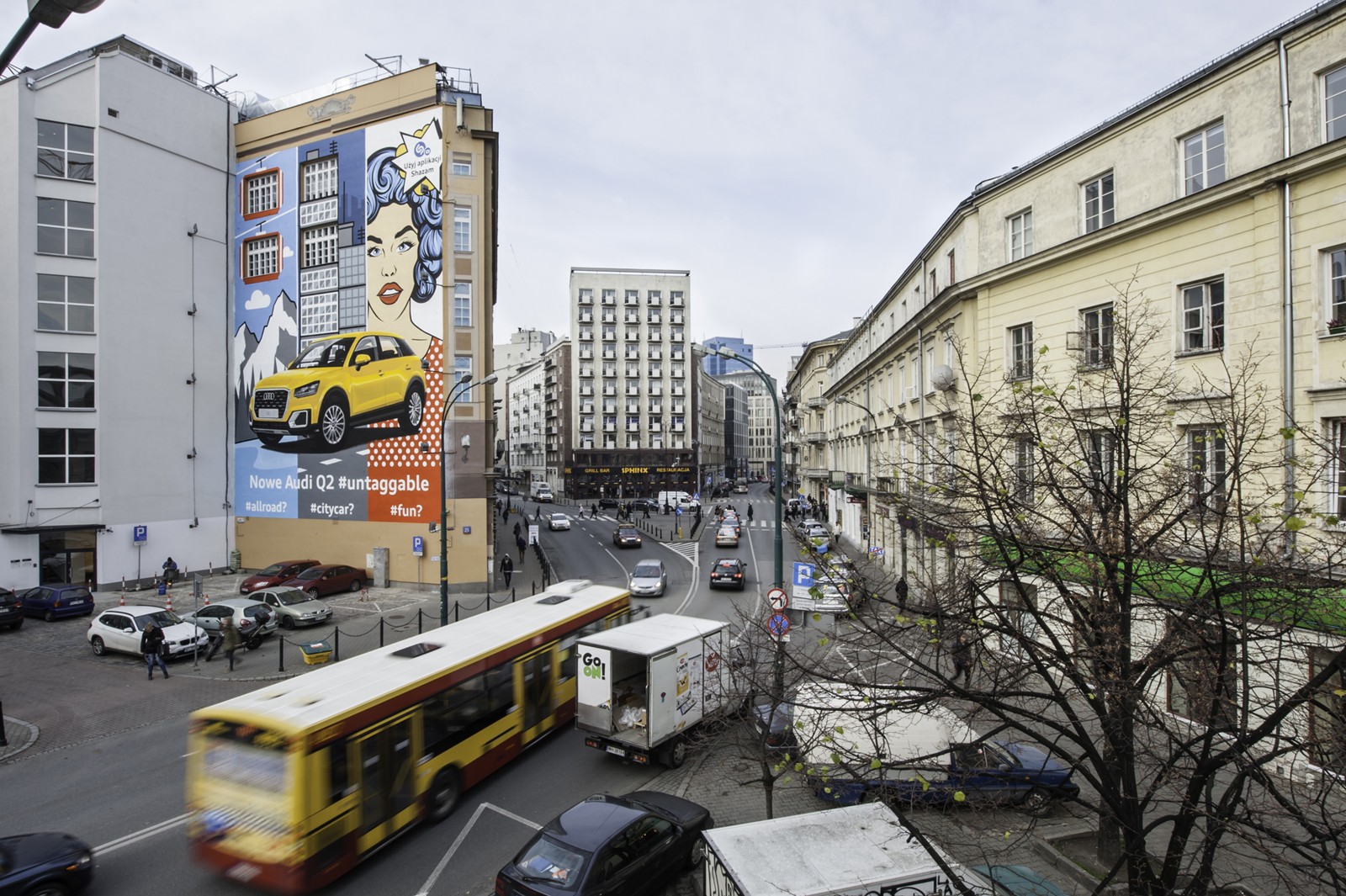 Ein Werbemural im Auftrag von Audi auf dem Kaufhaus der Gebrüder Jablkowscy  | Audi Q2 | Portfolio