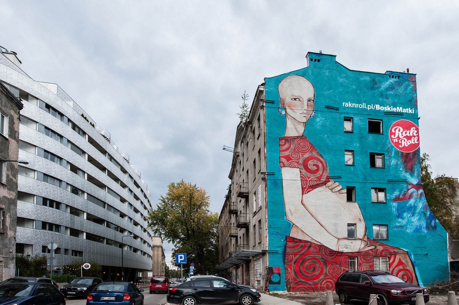 Mural na zlecenie Fundacji Rak'n'Roll na ulicy Wroniej 50 w Warszawie | Boskie Matki | Portfolio