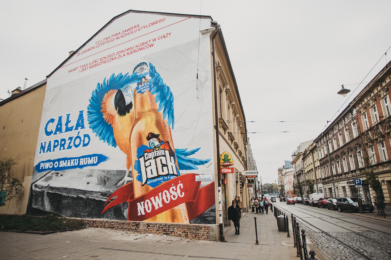 Mural promujący kampanię Captain Jack na ul. Zwierzynieckiej w Krakowie | Cała naprzód z Captain Jack | Portfolio
