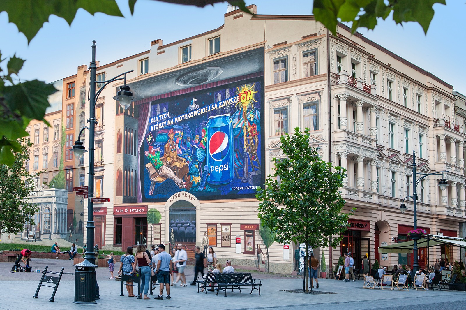 Advertising PepsiCo muralPiotrkowska 114 Łódź | #FORTHELOVEOFIT | Portfolio