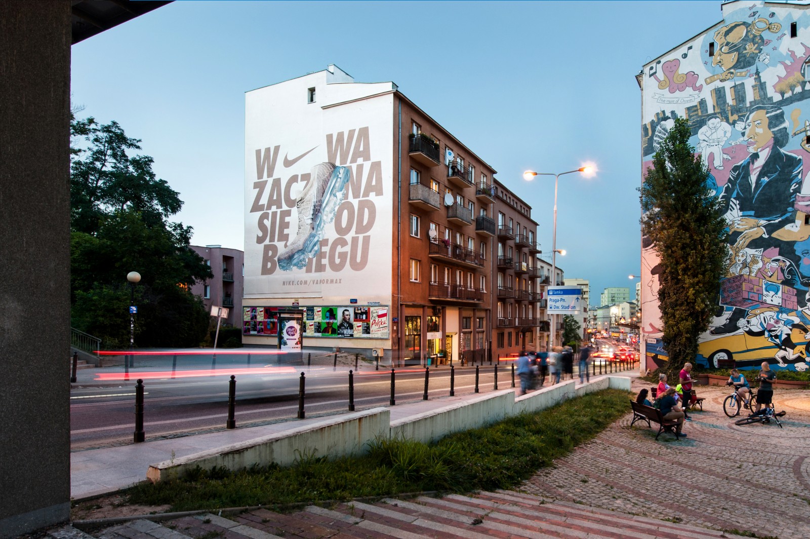 Advertising mural for Nike Warsaw on Tamka street | Nike Vapormax | Portfolio