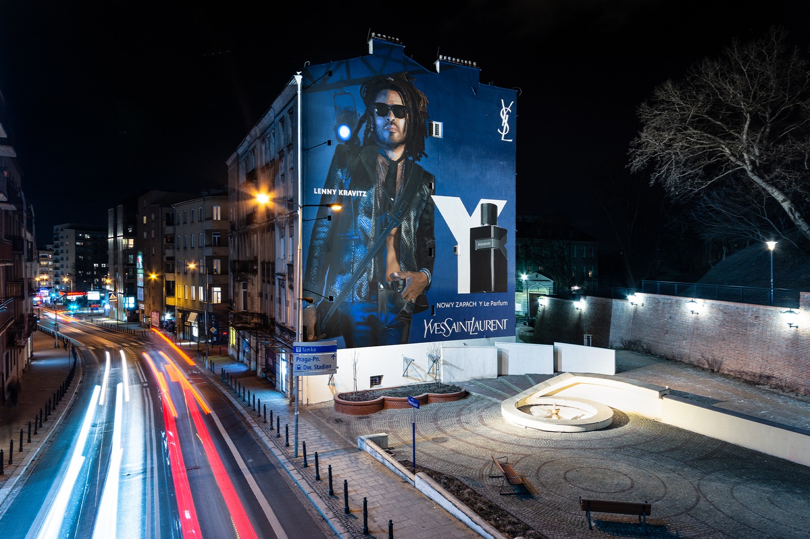 Mural reklamowy dla marki Yves Saint Laurent w Warszawie | Lenny Kravitz | Portfolio