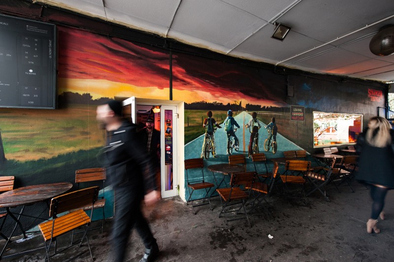 Mural stranger things in a passage at the Warsaw Pavilions on Nowy Swiat | Stranger Things | Portfolio