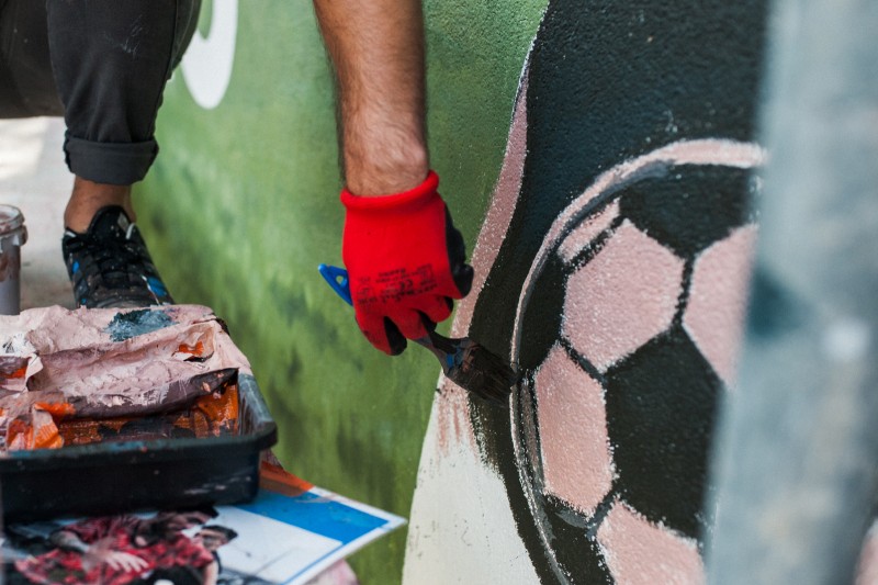 Ręcznie malowana reklama dla Adidas w Warszawie ulica Dobra.jpg | Adidas Football | Portfolio