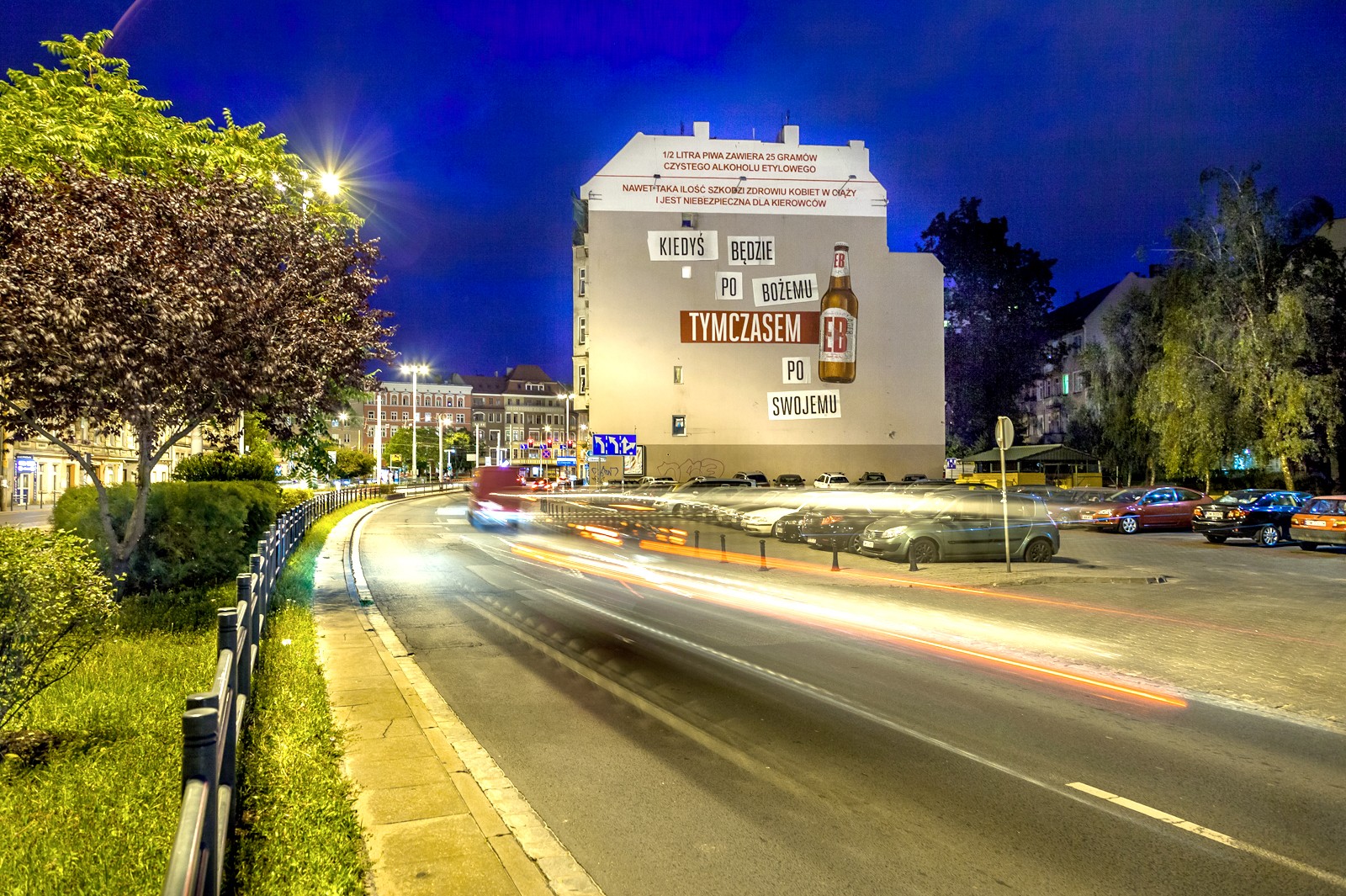 1. Hand-painting mural for EB beer brand on Dubois street in Wroclaw | Tymczasem EB | Portfolio