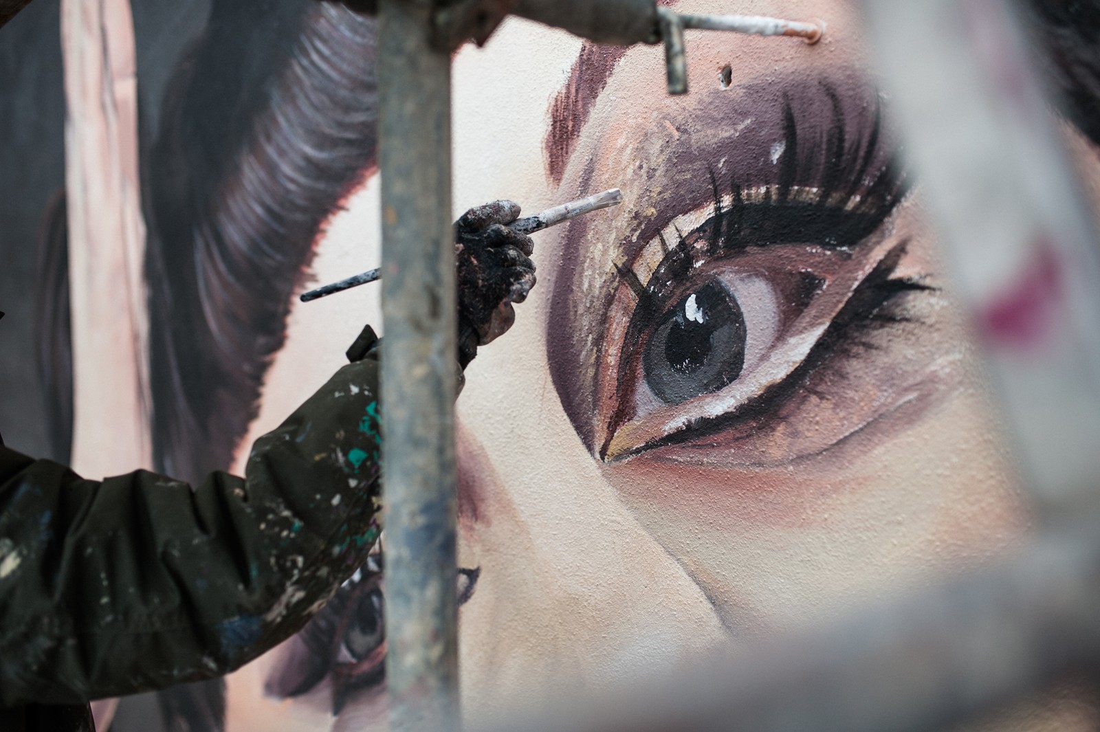 Ręcznie malowany mural reklamowy na zlecenie Zalando | Ja. Bez ograniczeń | Portfolio