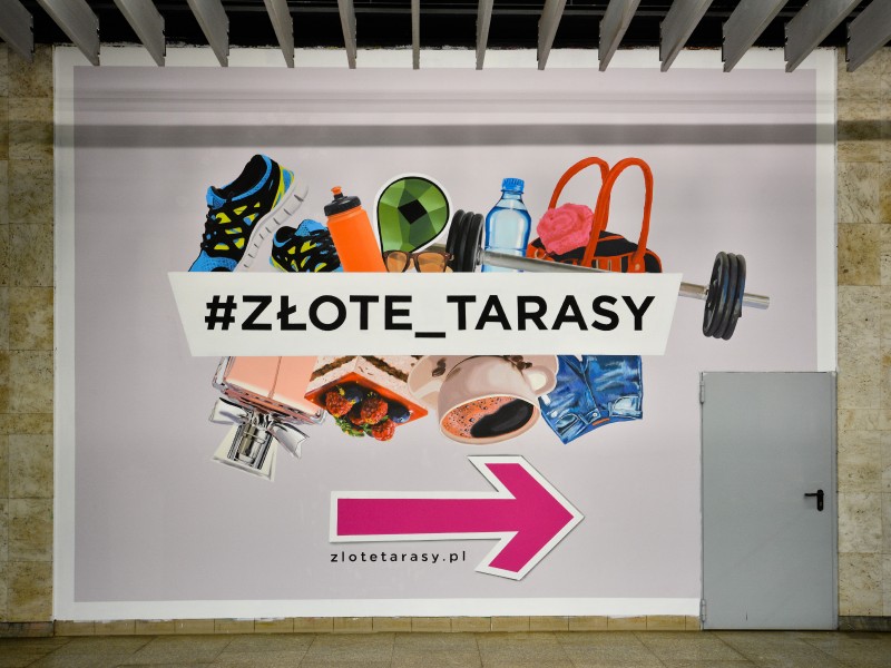 Werbung gemalt am Bahnhof in Warschau für Zlote Tarasy | #Złote_Tarasy | Portfolio
