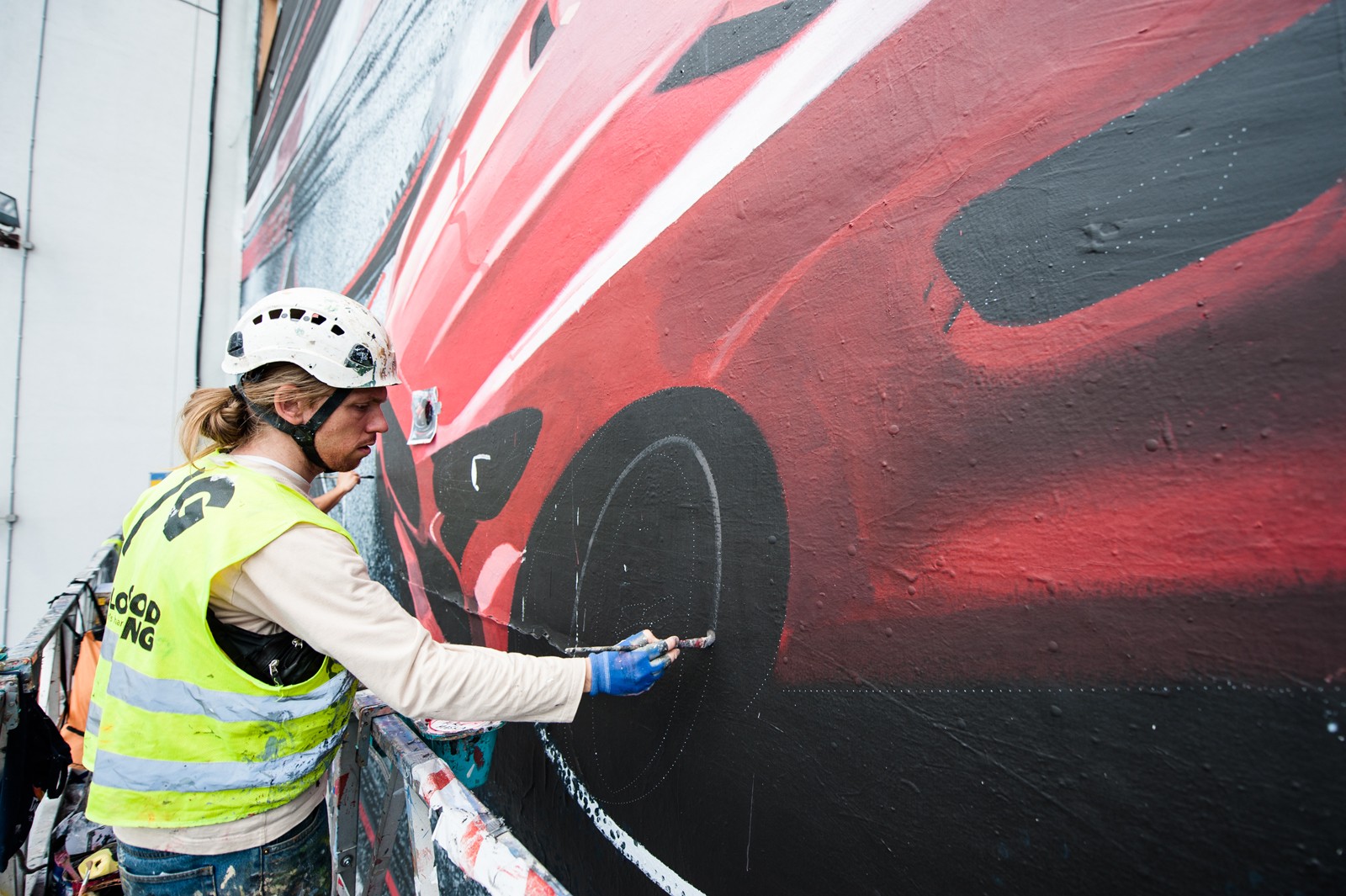 Die Werbung des Wagens Mercedes AMG in Form eines Murals | Mercedes AMG | Portfolio