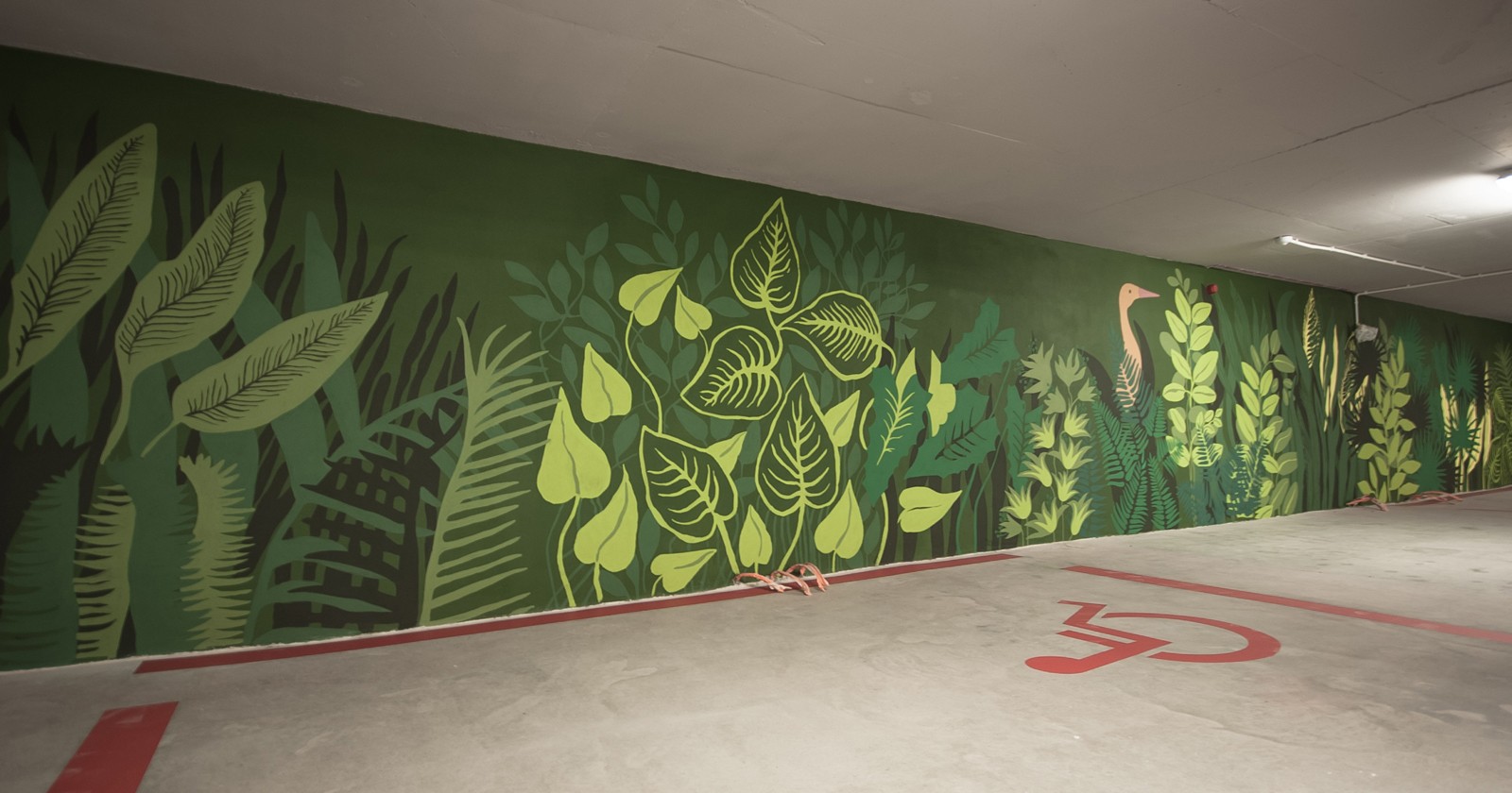 Ściana w Parkingu podziemnym Apartamentowiec Dynasy Warszawa Powiśle mural artystyczny | Mural we wnętrzu apartamentowca | Portfolio