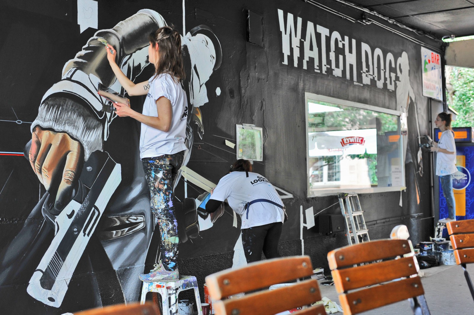 Watchdogs przejście w Pawilonach na Nowym Świecie | Warszawskie pawilony mural Watch Dogs Ubisoft | Portfolio