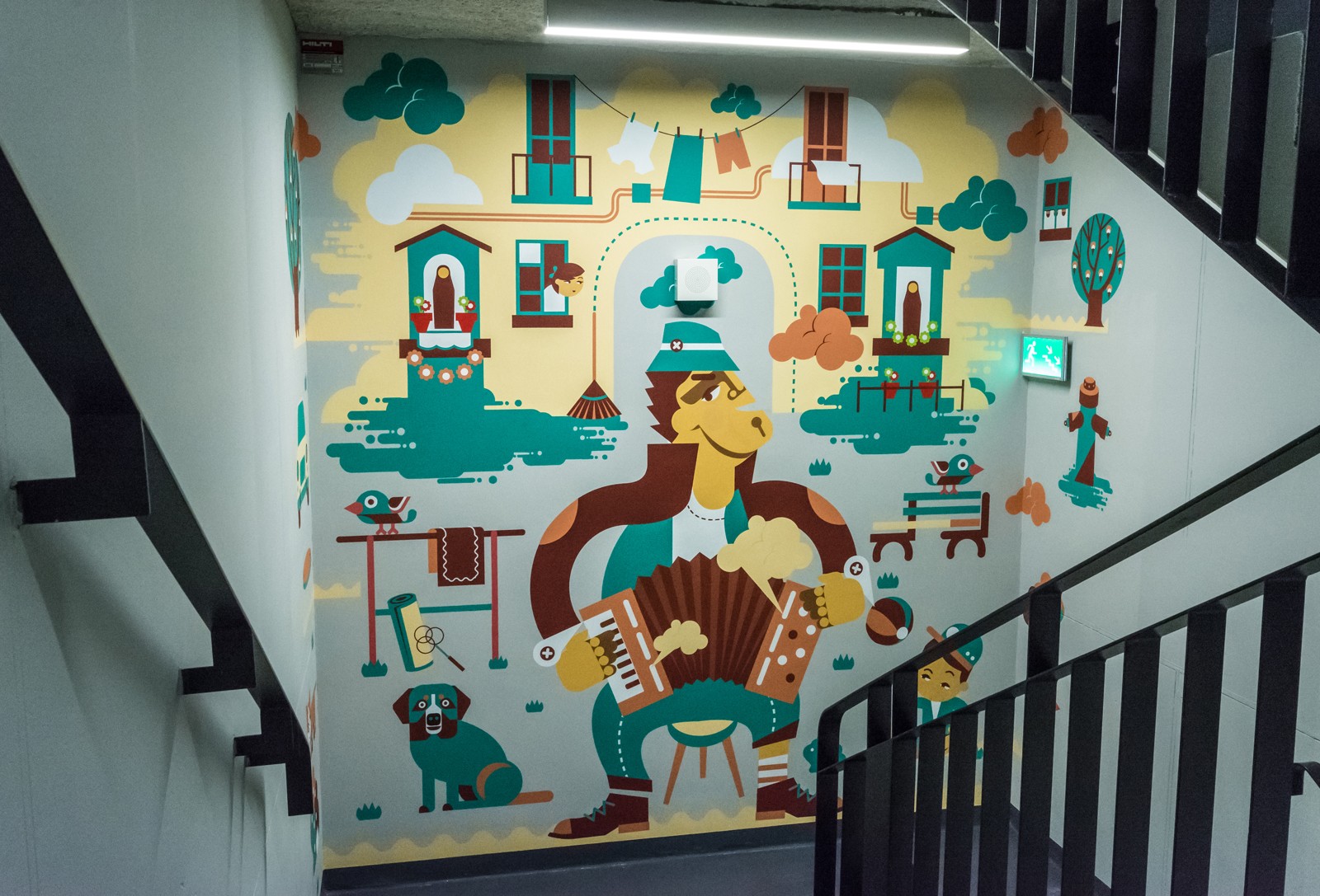 Wnętrze budynku Q22 z namalowanym muralem na zlecenie Deloitte | Malowanie na zlecenie Deloitte | Portfolio