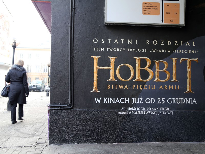 Mural reklamowy film Hobbit Bitwa Pięciu Armii w kinach  | Mural reklamujący film Hobbit dla Forum Films | Portfolio